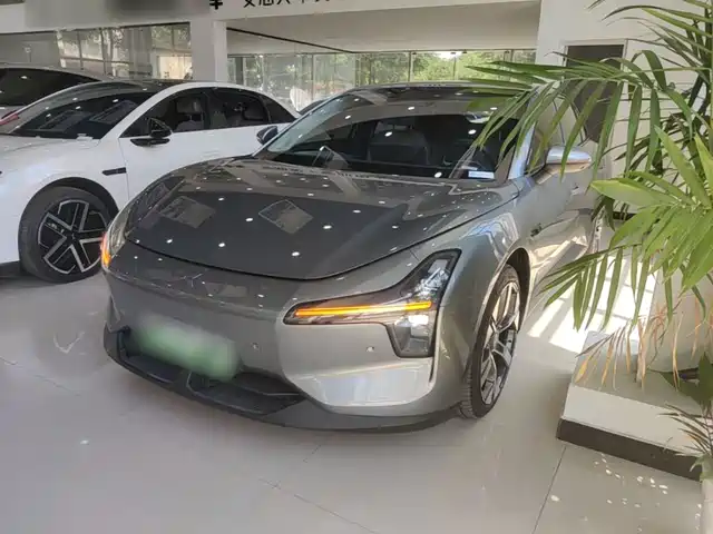 2025 Xpeng Mona M03