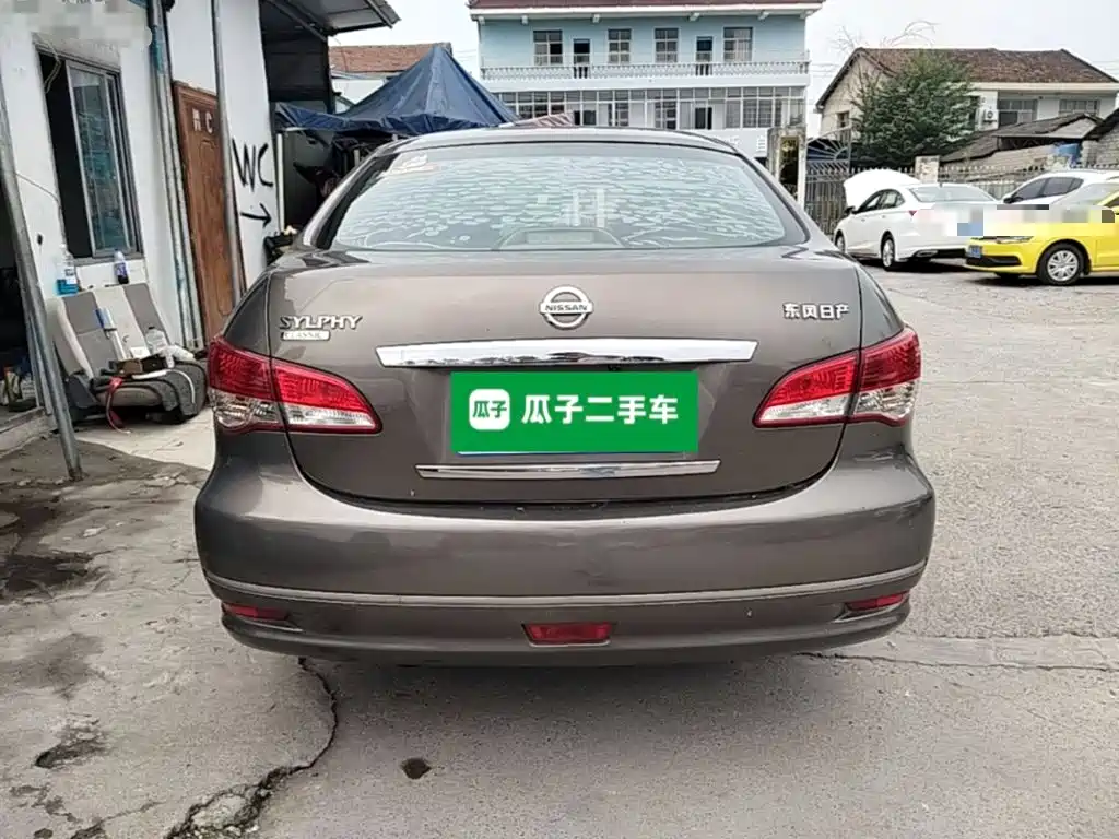 Nissan Sylphy — миниатюра 6