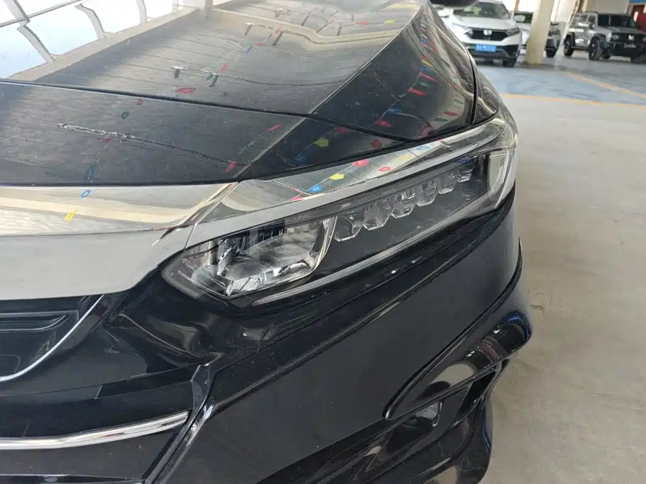 Honda Accord — миниатюра 5