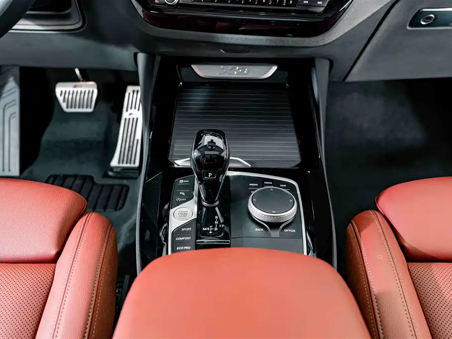 BMW X3 — миниатюра 12