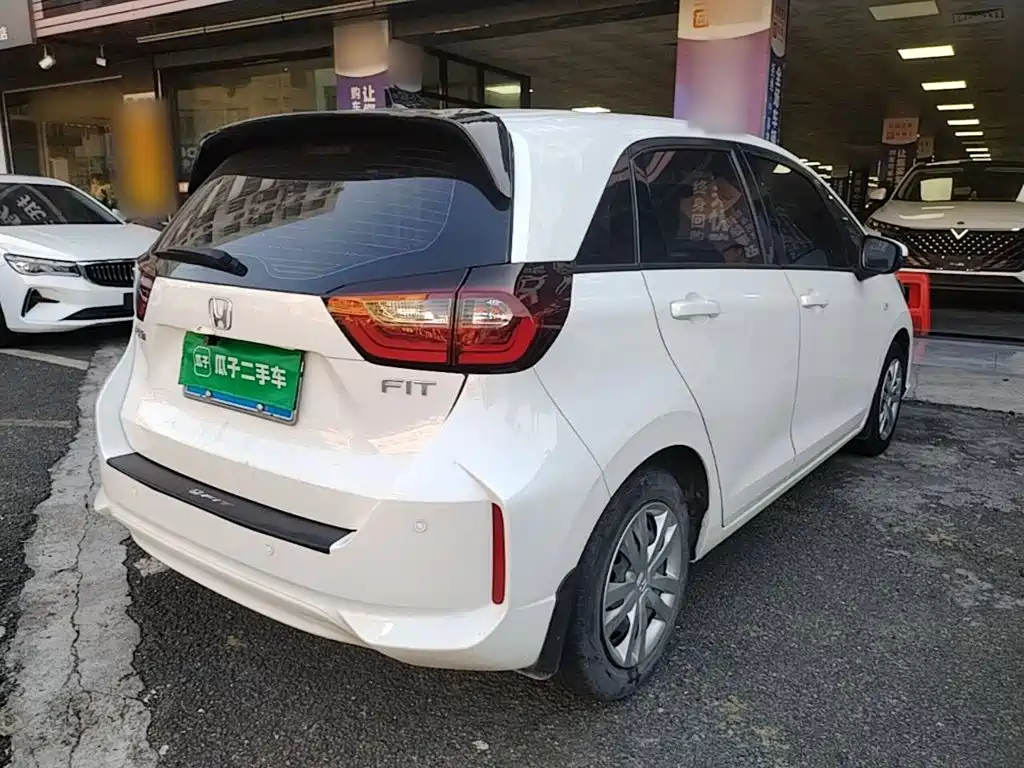 Honda Fit — миниатюра 7