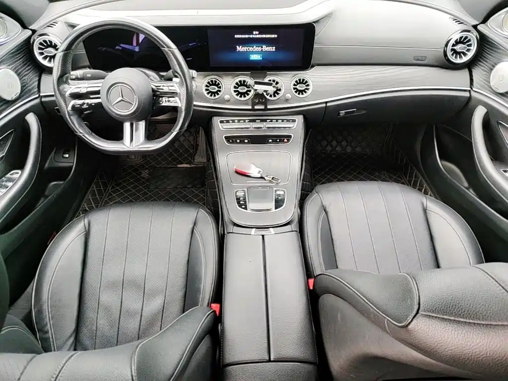 Mercedes-Benz E-Class (Import) — миниатюра 14