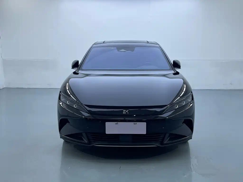 BYD Han — миниатюра 2