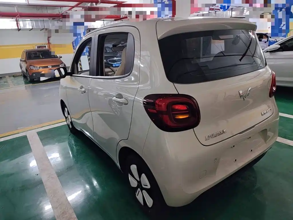 Wuling MINIEV — миниатюра 5
