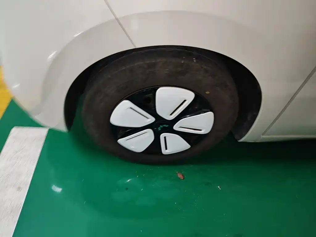 Wuling MINIEV — миниатюра 23