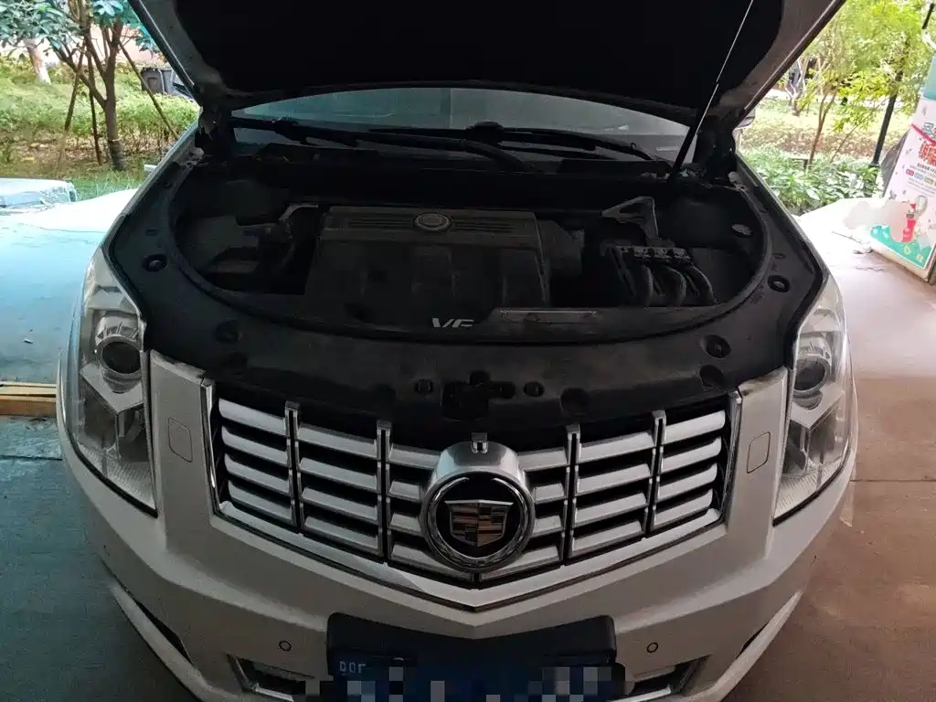 Cadillac SRX — миниатюра 21