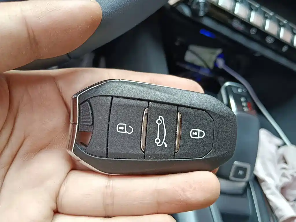 Peugeot 4008 — миниатюра 9