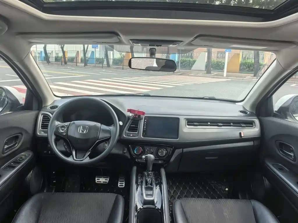 Honda Vezel — миниатюра 5