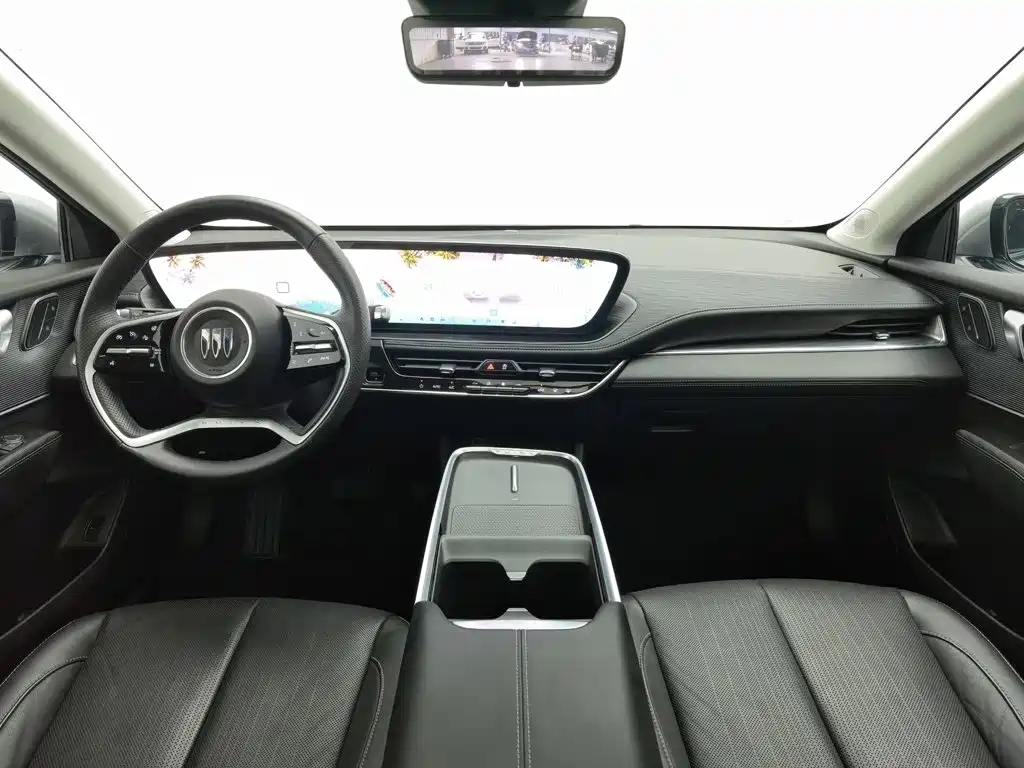 Buick LaCrosse — миниатюра 5