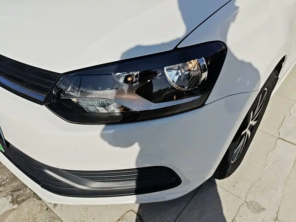 Volkswagen Polo — миниатюра 18