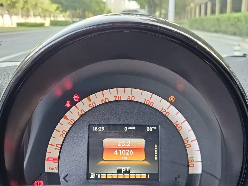 smart Smart Fortwo — миниатюра 10