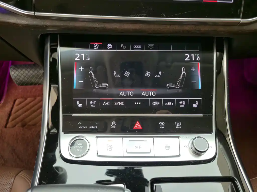 Audi Q7 — миниатюра 14