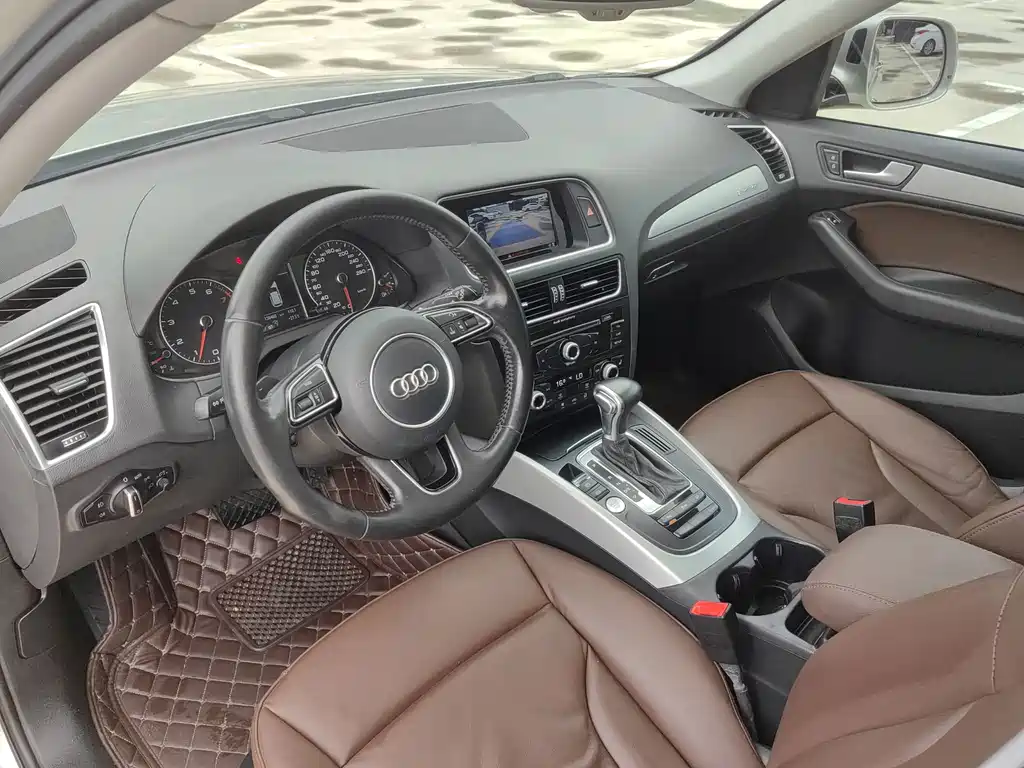 Audi Q5 — миниатюра 2