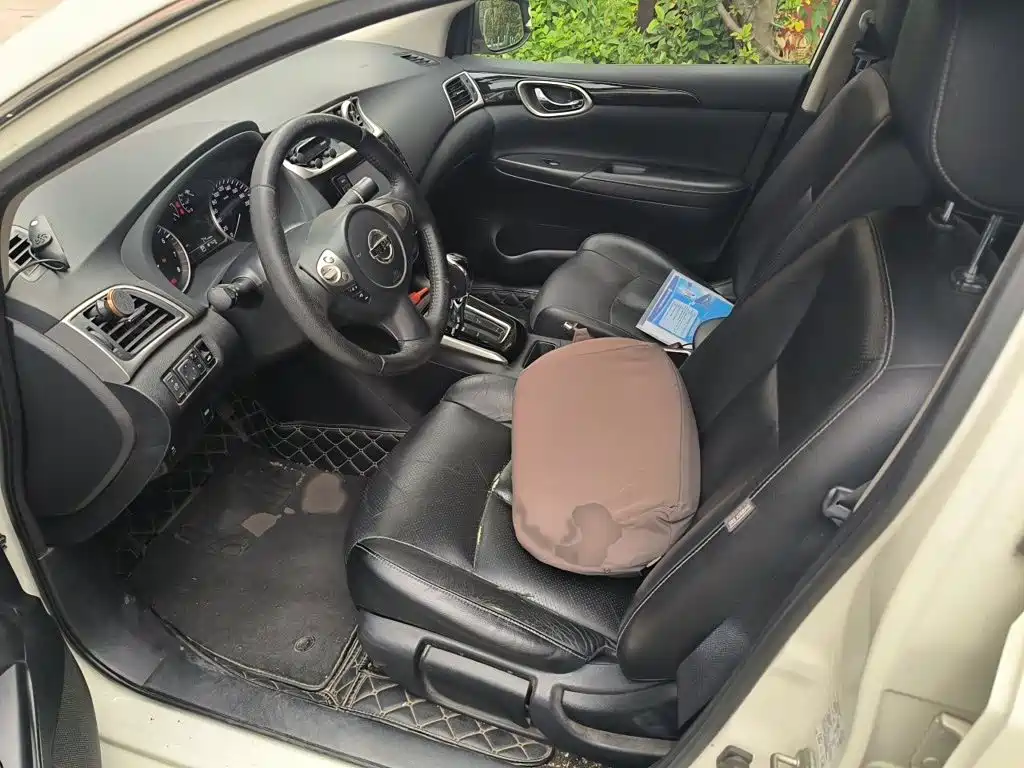 Nissan Sylphy 2018 1.6XV CVT Premium