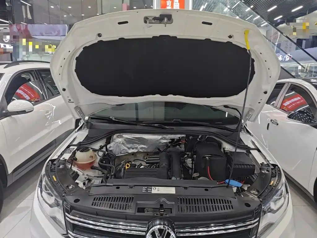 Volkswagen Tiguan — миниатюра 20