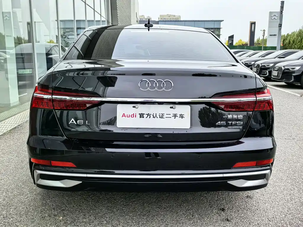 Audi A6L 2023 45 TFSI quattro