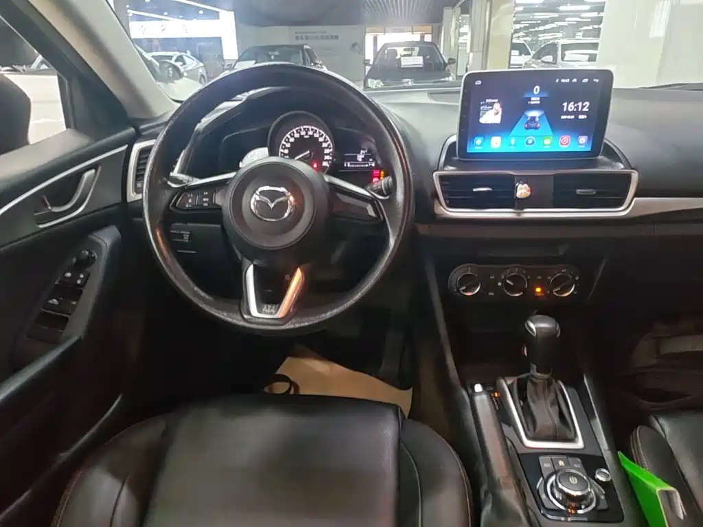 Mazda 3 Axela — миниатюра 13