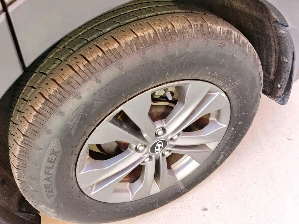 Hyundai Santa Fe — миниатюра 7