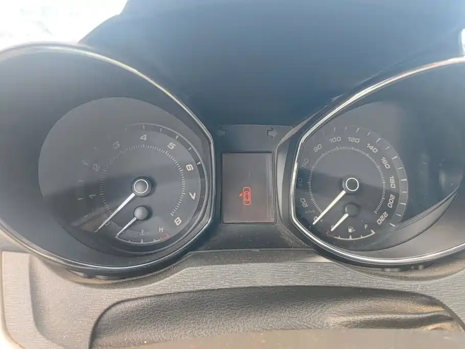 Chery Arrizo 7 — миниатюра 14