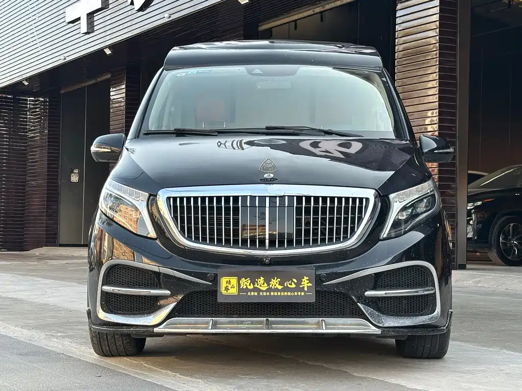 Mercedes-Benz V-Class V 2018 V 260 L Luxury Long Wheelbase VI