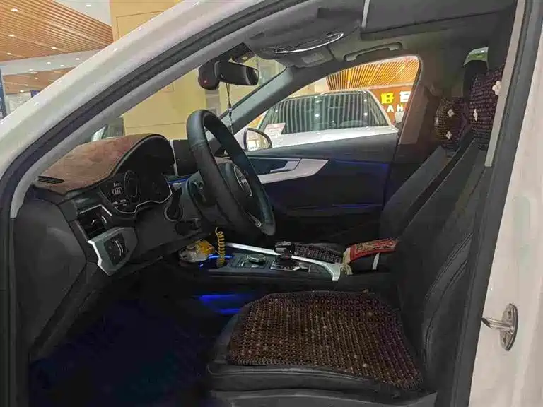 Audi A4L — миниатюра 4
