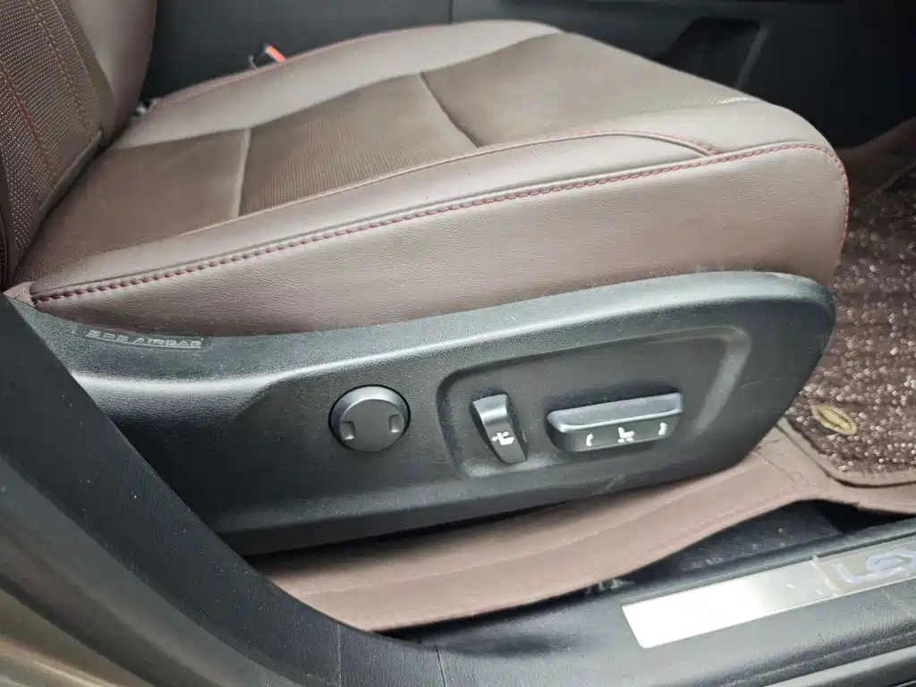 Lexus RX — миниатюра 14
