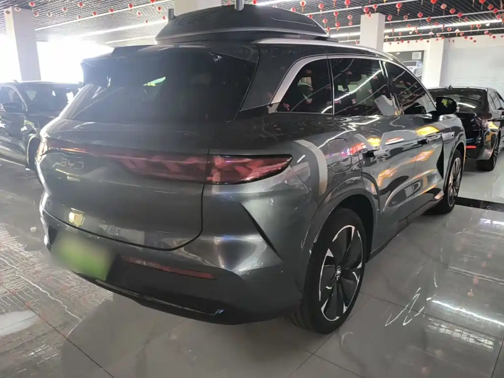 BYD Tang L L 2025 DM 175KM
