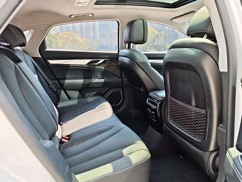 GEELY AUTOMOBILE BORUI