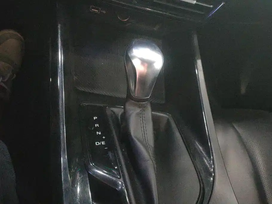 Roewe i5 — миниатюра 16