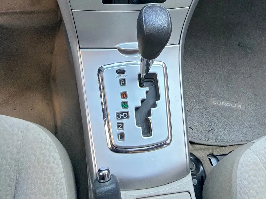 Toyota Corolla — миниатюра 13