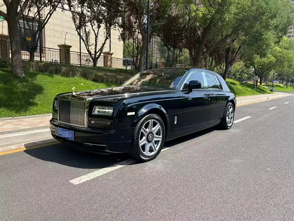 Rolls-Royce Phantom 2015