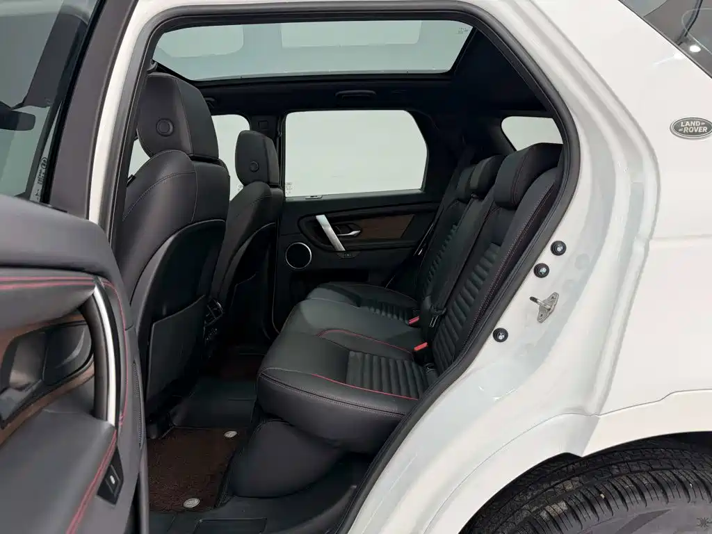 Land Rover Discovery Sport — миниатюра 12