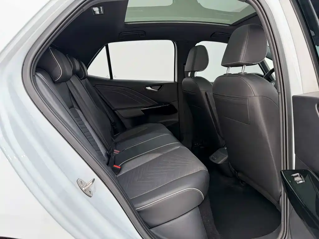 Volkswagen ID.3 — миниатюра 24