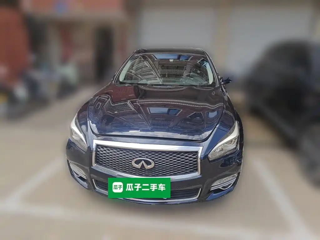 Infiniti Q70 — миниатюра 23
