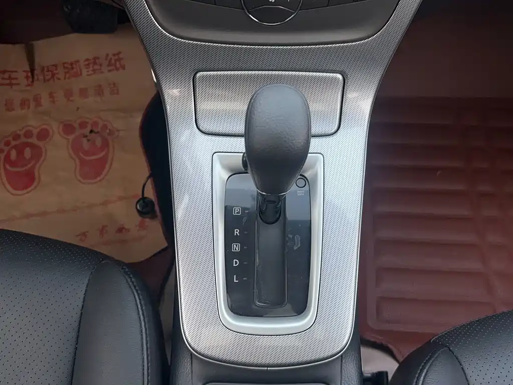 Nissan Sylphy — миниатюра 16