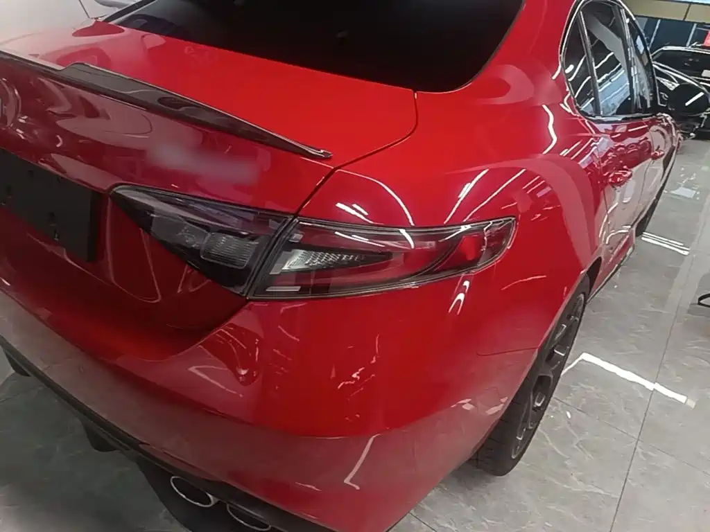 Alfa Romeo Giulia — миниатюра 8