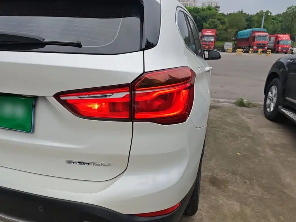 BMW X1 — миниатюра 8