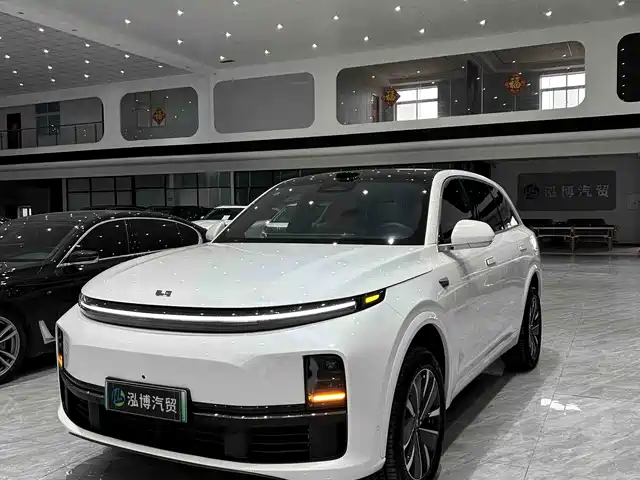 Li Auto IDEAL L7 2025