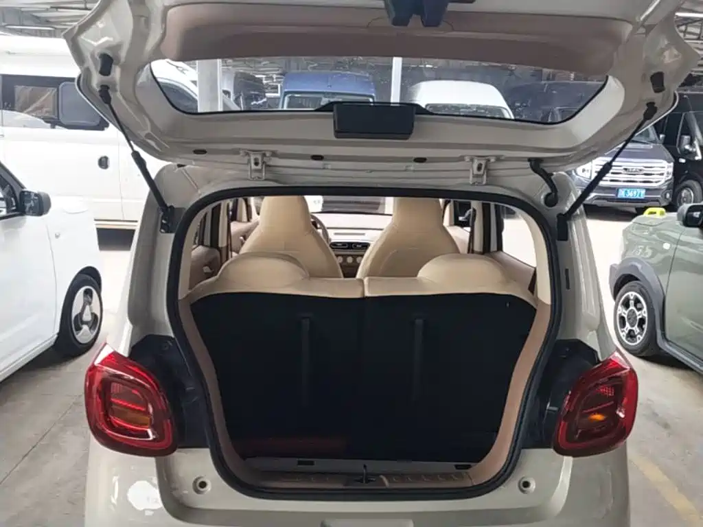 Wuling MINIEV — миниатюра 19