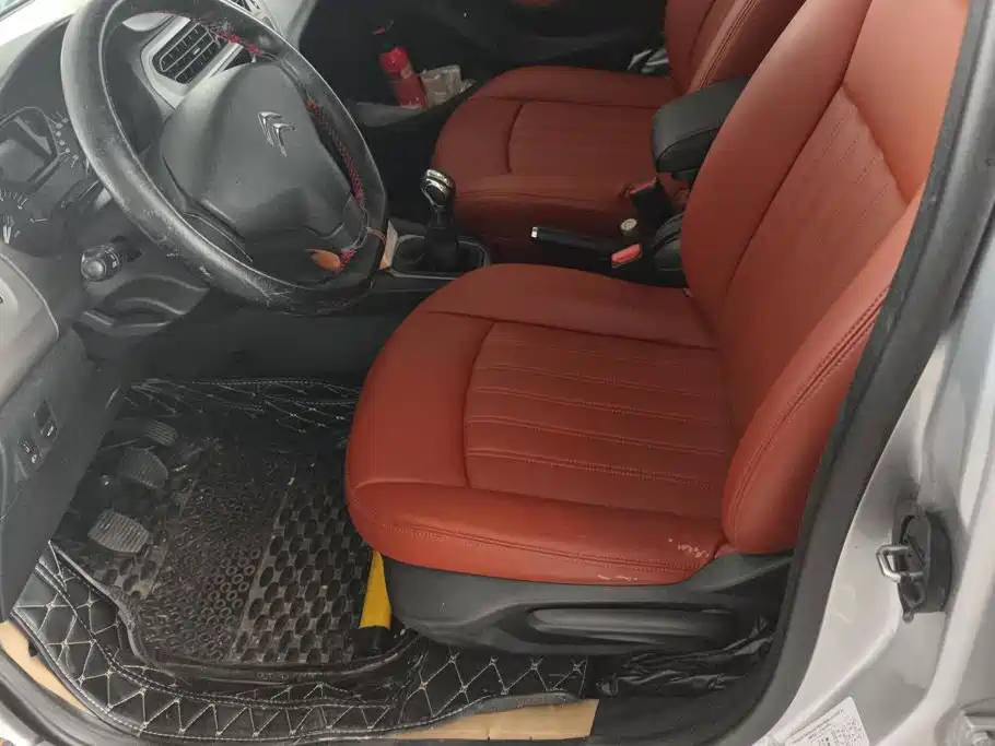 Citroen Elysee — миниатюра 9