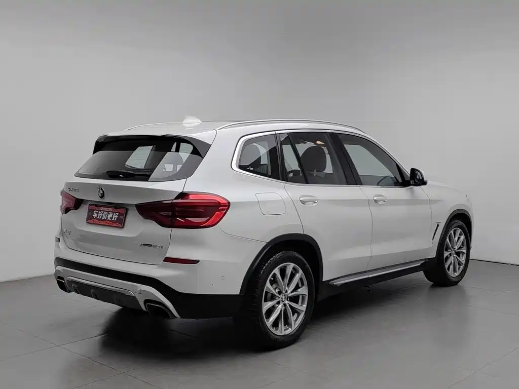 BMW X3 — миниатюра 2