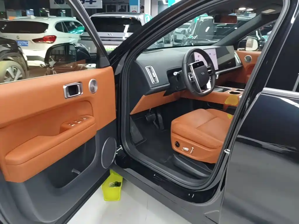 Li Auto Li L6 — миниатюра 16