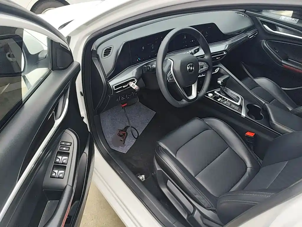Changan Eado — миниатюра 16