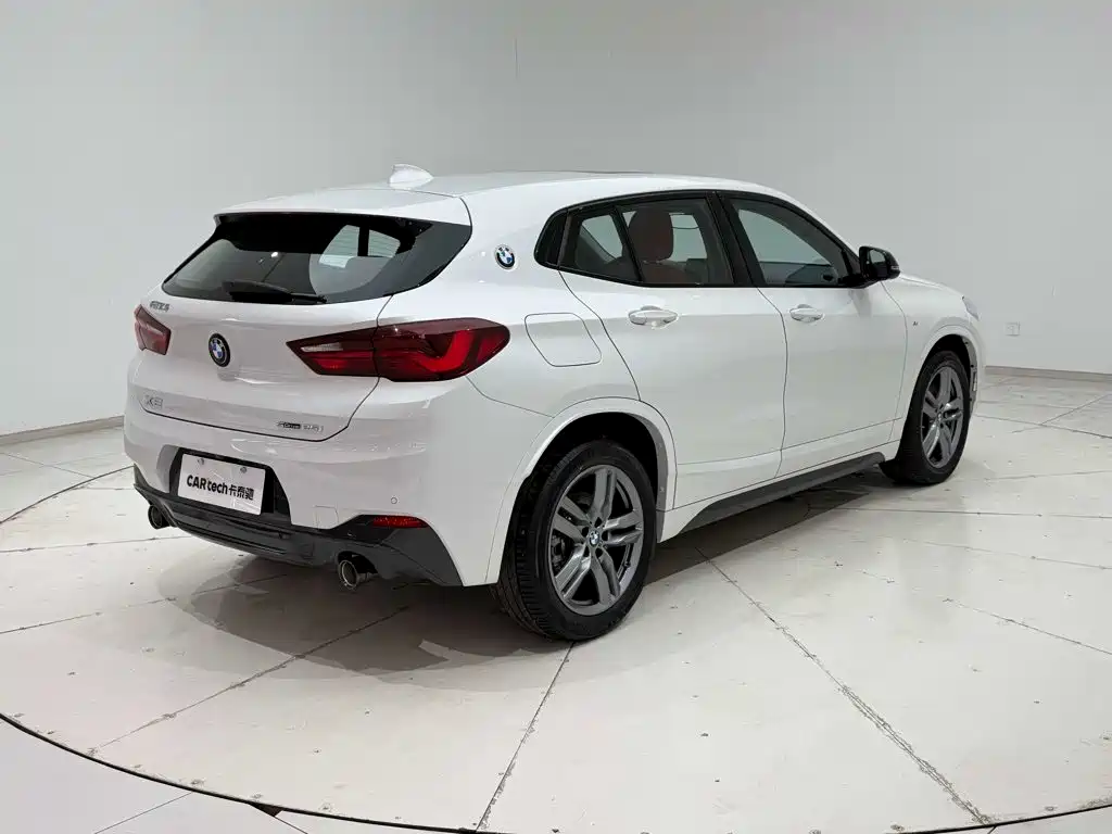 BMW X2 — миниатюра 22
