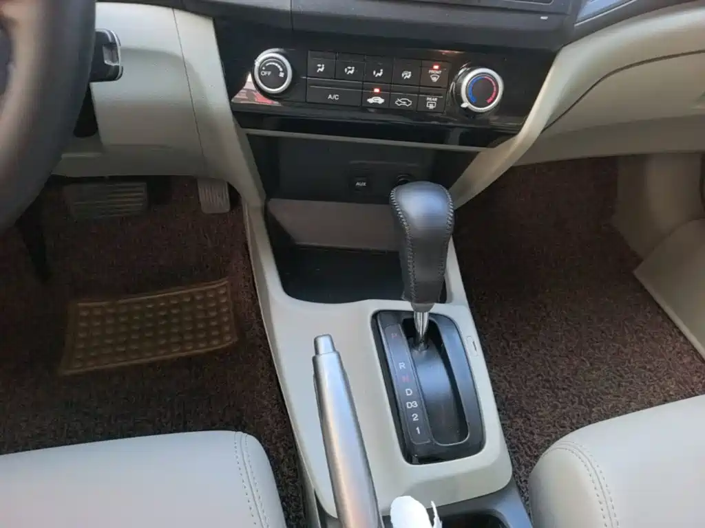 Honda Civic — миниатюра 14