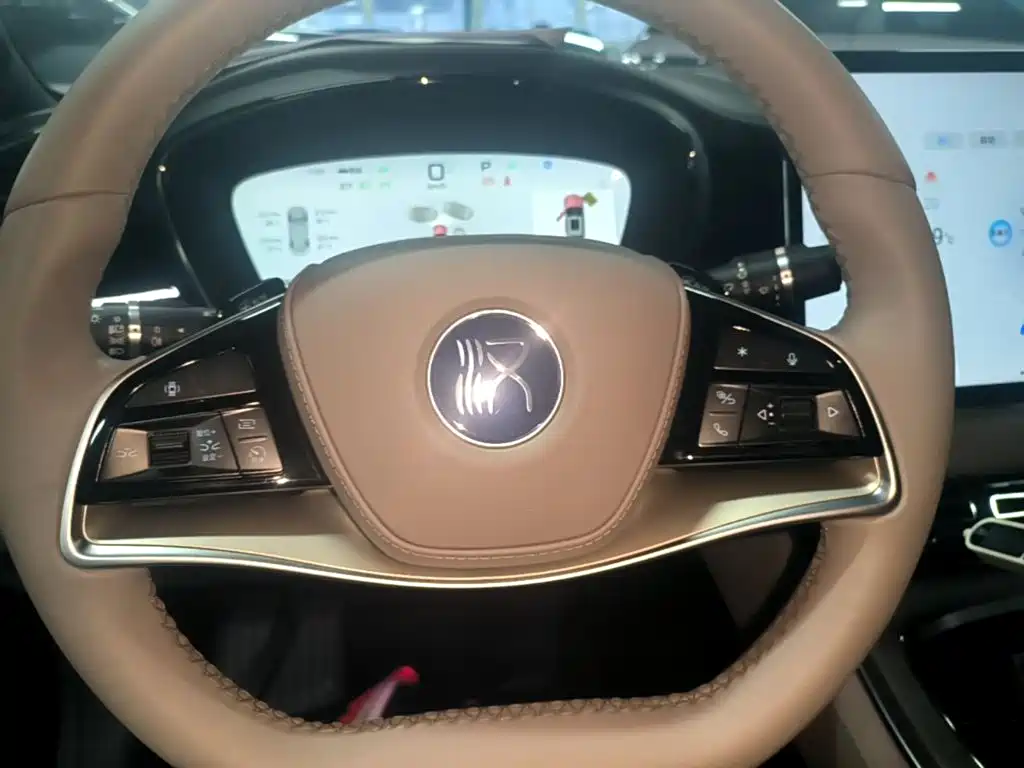 BYD Han — миниатюра 11