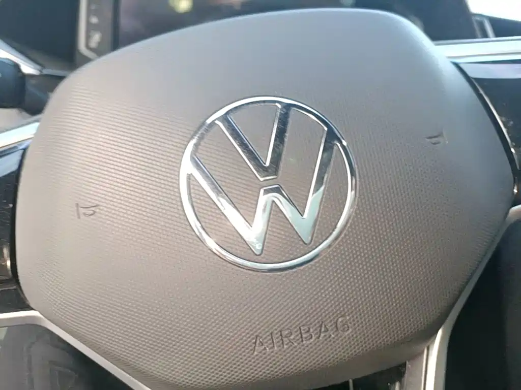 Volkswagen CC — миниатюра 9