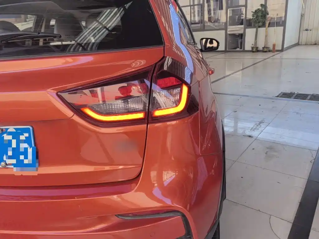 Geely Vision X3 — миниатюра 8