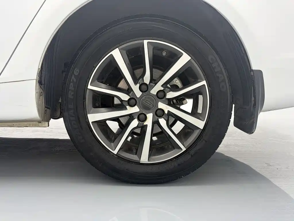 Geely Emgrand 2020 1.5L MT