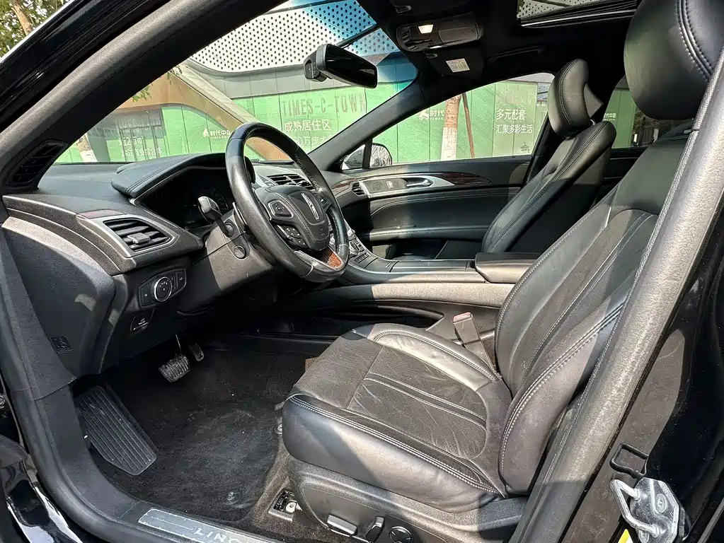 Lincoln MKZ 2018 2.0T